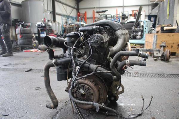 MOTEUR CITROEN/PEUGEOT 1.9 DIESEL - Vue 6